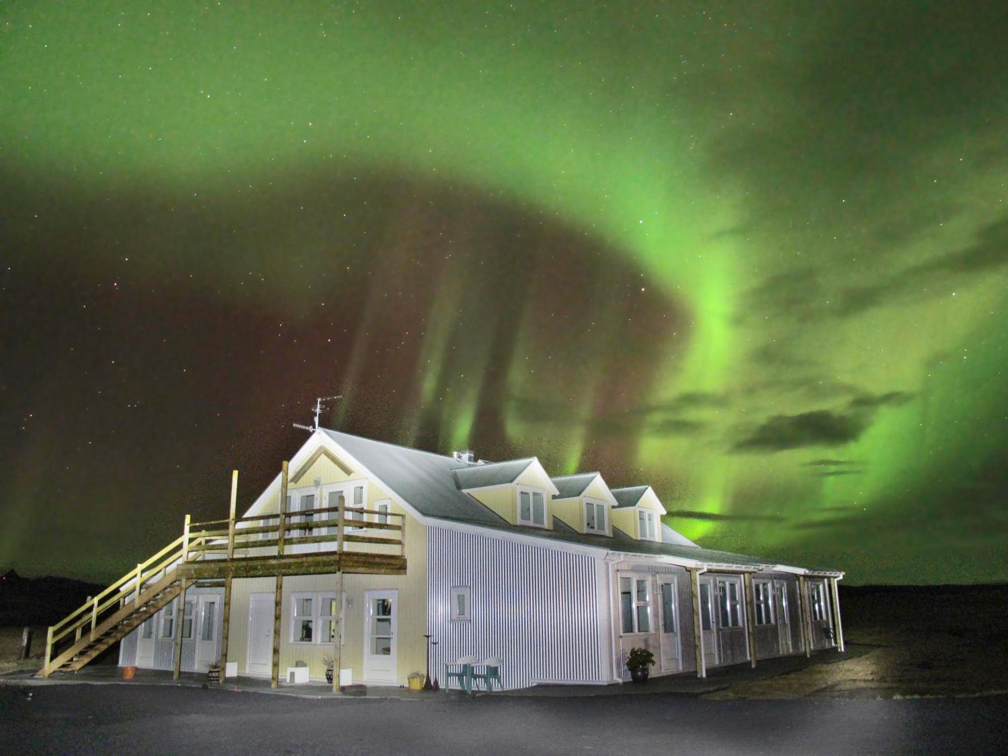 Hotel Laekur Хелла Экстерьер фото